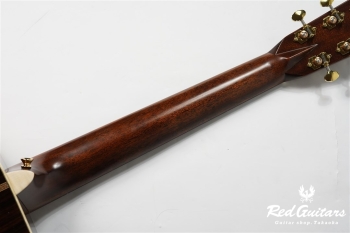 OM-28E Modern Deluxe